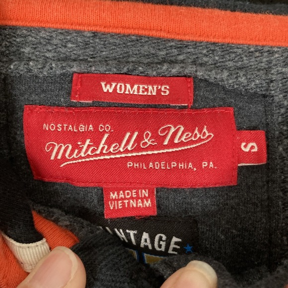 Philadelphia Flyers Hoodie Mitchell & Ness Vintage Hockey Sweatshirt Womens S - Picture 4 of 15